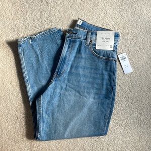 The mom high rise jeans from Abercrombie